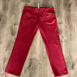 Lululemon new never worn men’s pant size 40 maroon